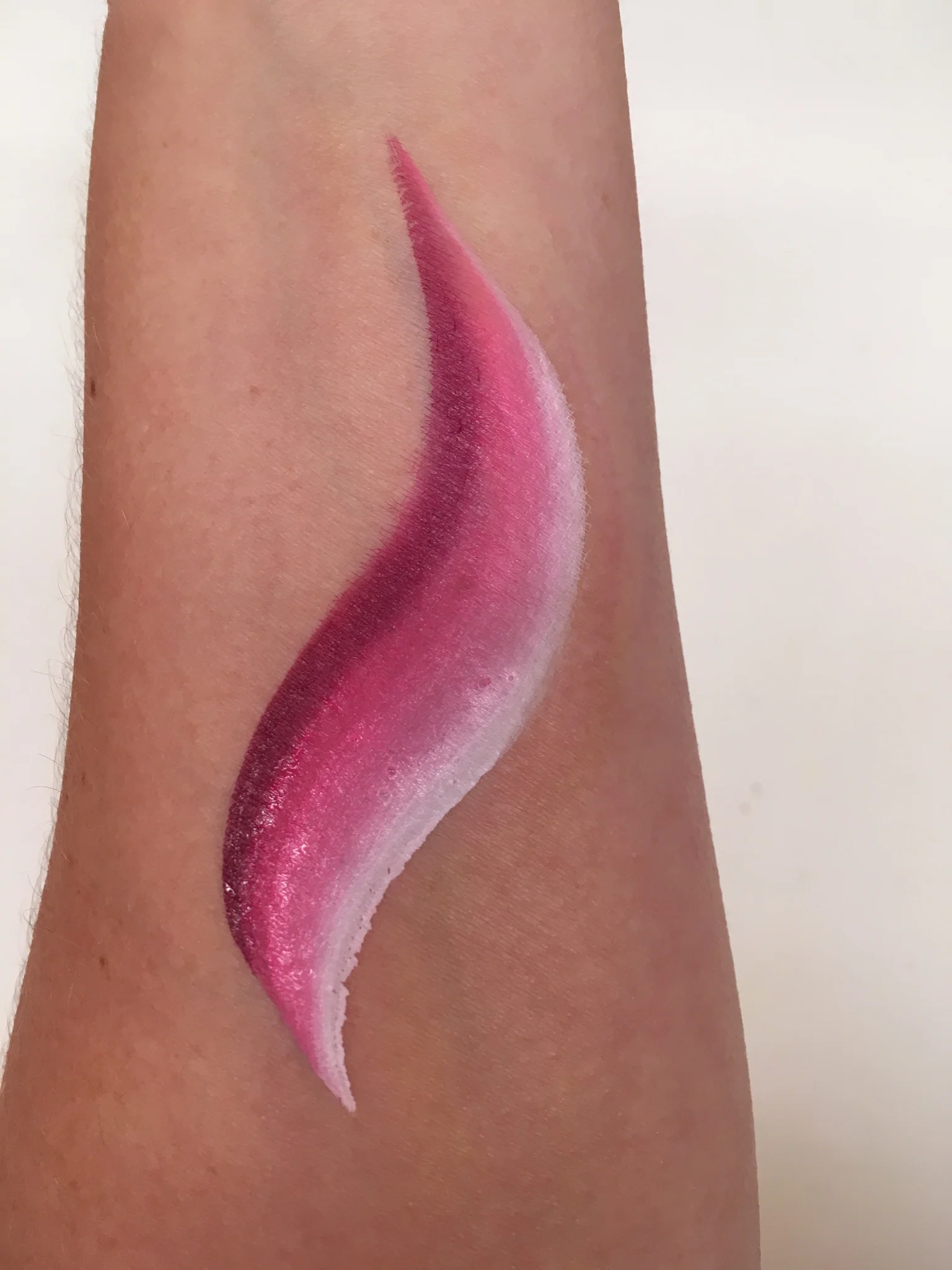 Caladenia-FPA split cake 28g- Face Paints Australia